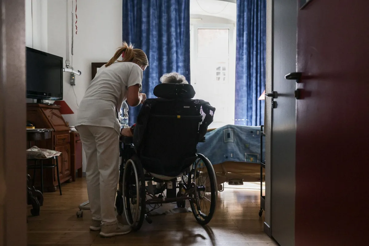 Sans la main-d’œuvre immigrée, les Ehpad ne pourraient pas fonctionner