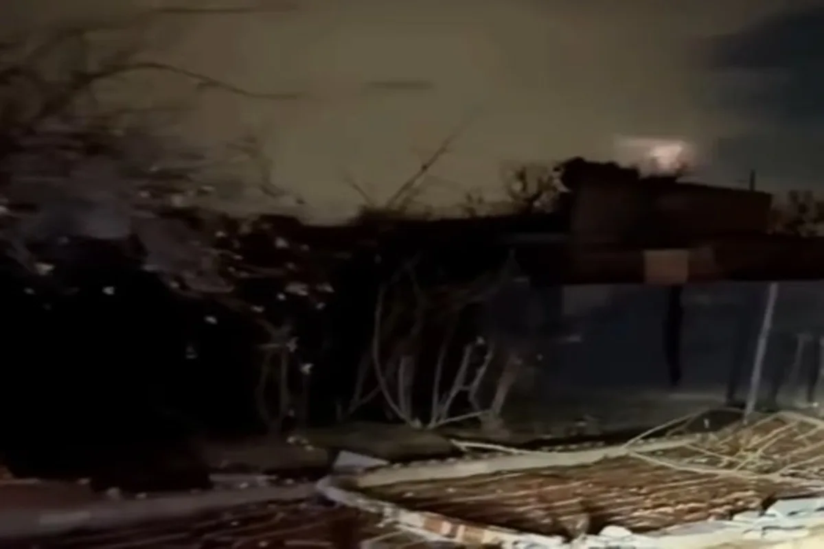 Temporal com ventania causa estragos em Arapoanga, Planaltina e Samambaia