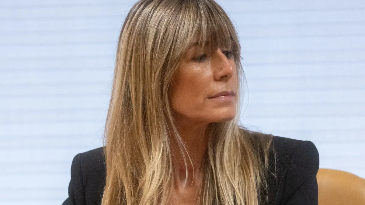 Un juez cita a Begoña Gómez a declarar el 23 de octubre tras una querella de Vito Quiles por denuncia falsa