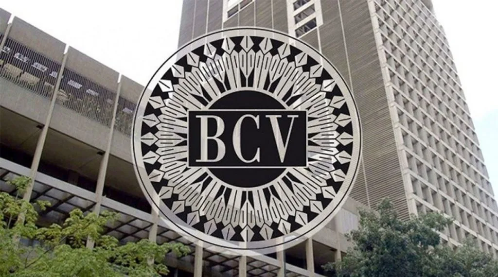 BCV eleva tarifas bancarias: pago móvil, cheques y puntos de venta con fuertes alzas