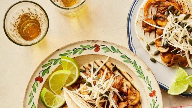 Tacos mit Pilzen und Chipotle : Es darf gekleckert werden
