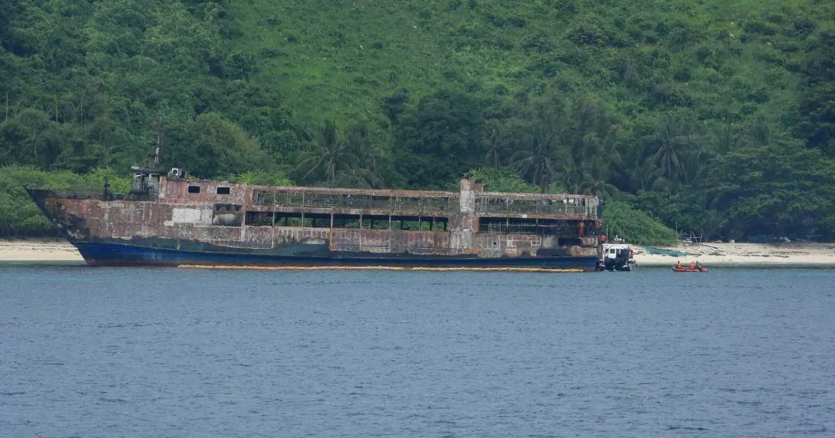 Philippines. Trente corps découverts à bord de l'épave du ferry qui avait pris feu