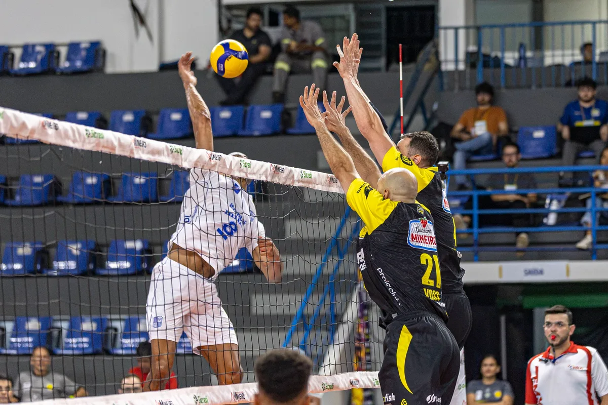 Minas x Praia Clube pelo Mineiro de vôlei masculino: onde assistir ao vivo, horário e mais