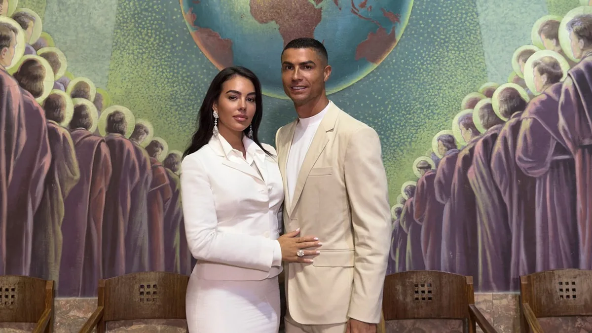 Casamento de Ronaldo e Georgina foi em casa. Casal revela os detalhes
