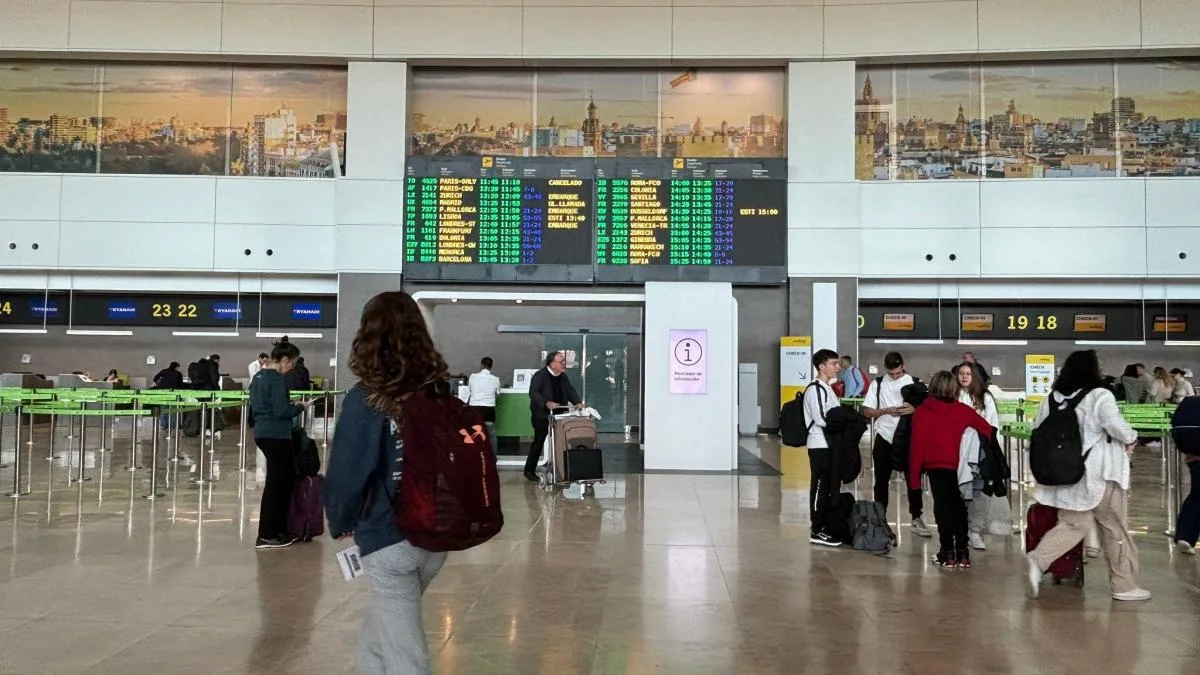 Británicos, italianos y holandeses llevan al aeropuerto de Valencia a romper sus récords