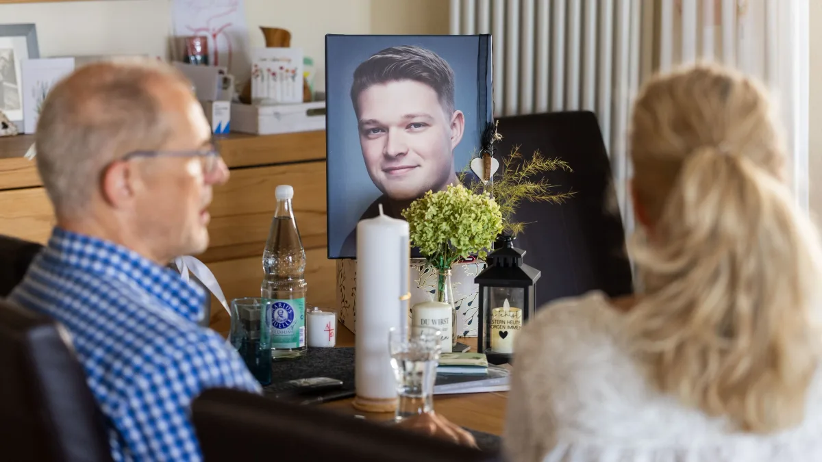 Eltern von Marius Dick: Erst wurde ihr Sohn getötet, dann kamen Hasskommentare