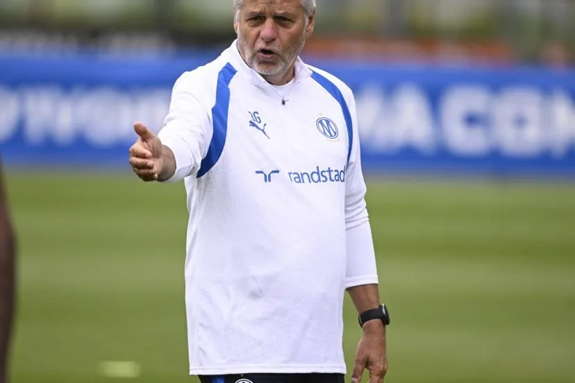 À l'OM, Bruno Genesio navigue à vue dans un été de tous les chantiers