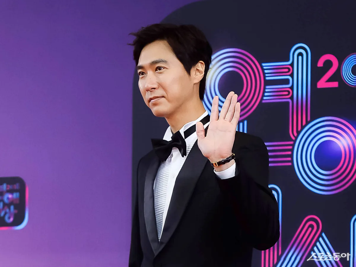 고지용, 이혼 공개 후 의미심장 “Bring it on!”…‘결국 다 지나갈 거고’