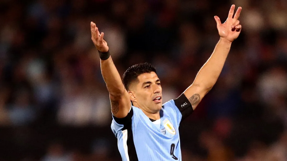 Impacto en la selección de Uruguay: Diego Forlán podría volver a convocar a Luis Suárez luego de su retiro hace dos años