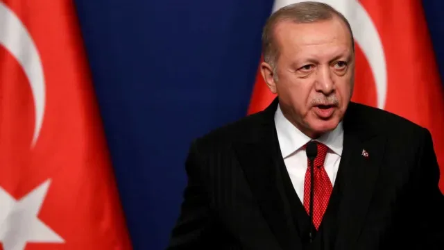 Erdogan deverá voltar a candidatar-se em 2028, anuncia conselheiro