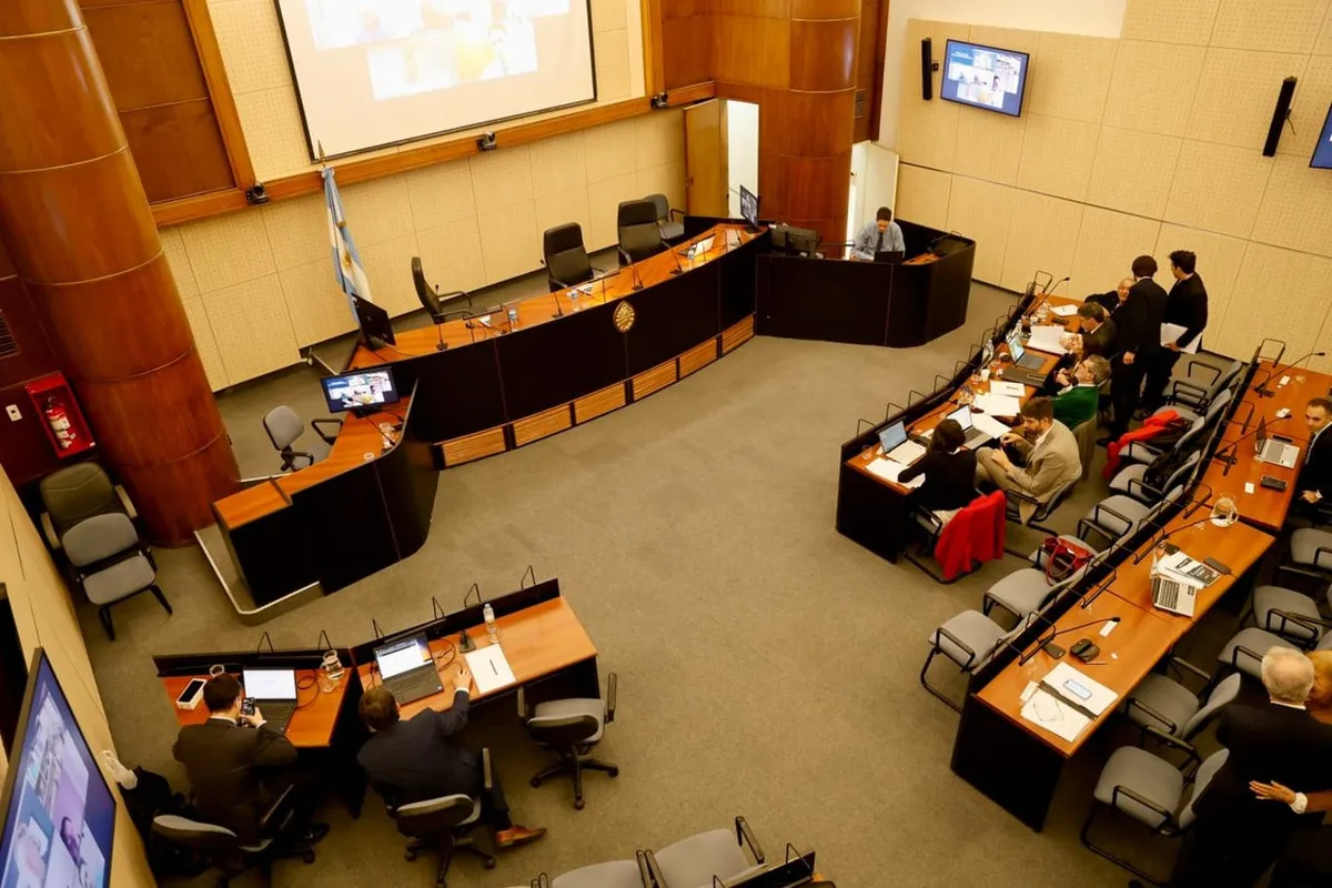 Cuadernos de las coimas: declararon dos policías que participaron de allanamientos