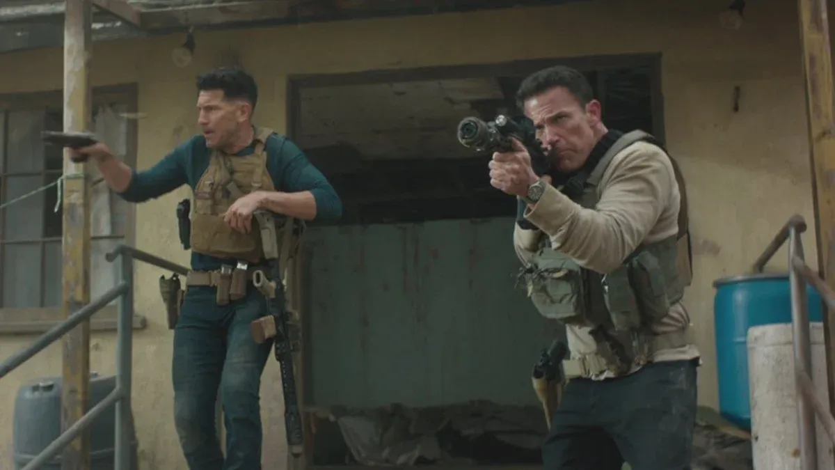 Filme de ação violenta com Ben Affleck e Jon Bernthal bomba no streaming