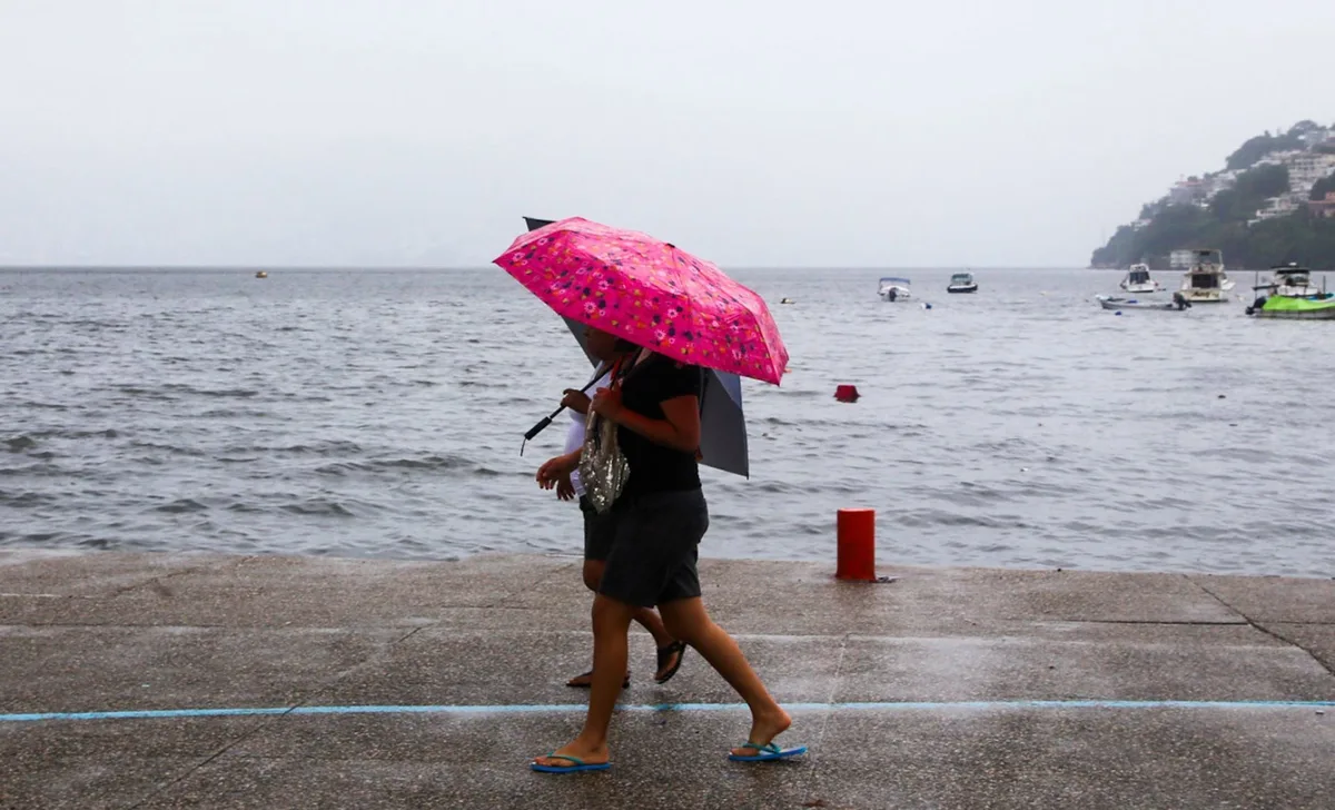 ‘Trudy’ se intensifica a huracán categoría 1, cerca de Acapulco, Guerrero: ¿Dónde habrá lluvias HOY?