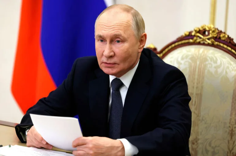 Президент призвал нарастить использование технологий в соцсфере