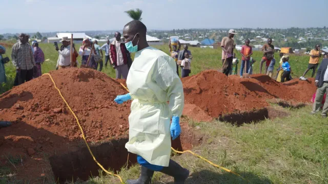 Casos de ébola na RD Congo passam os 7.000 mas pico terá passado