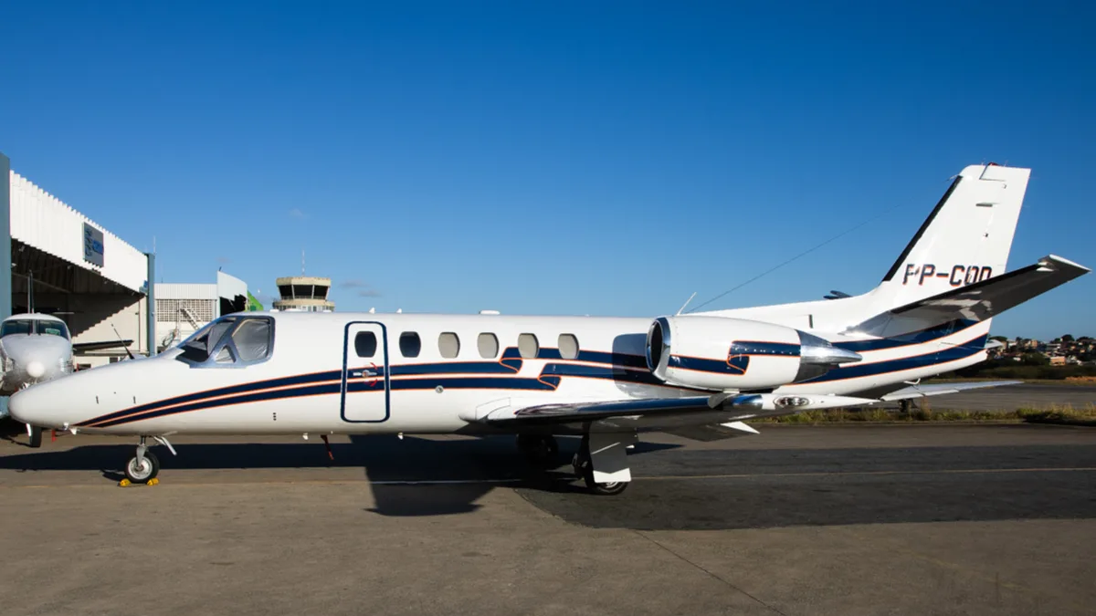 Apex deve R$ 42,3 milhões pela compra de cinco aeronaves; conheça a frota