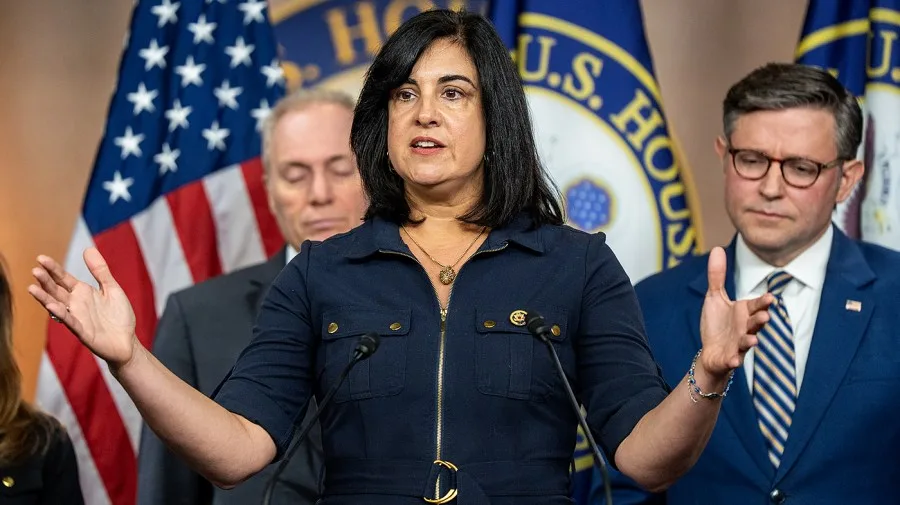 Congressional aide survives lightning strike in New York