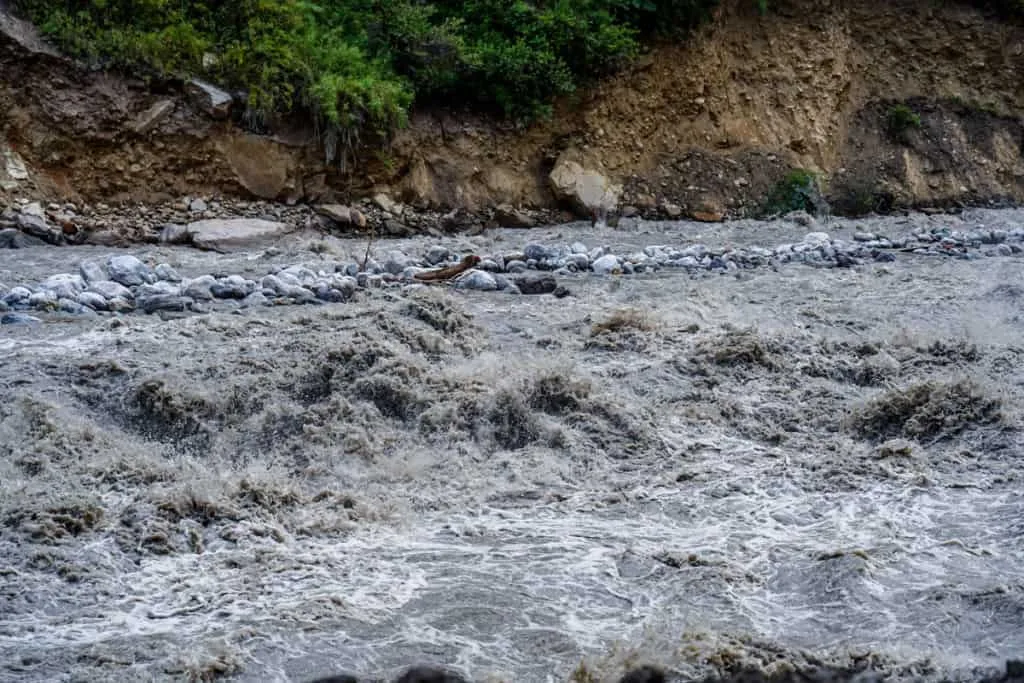 Desastre no Nepal expõe perigo crescente no Himalaia