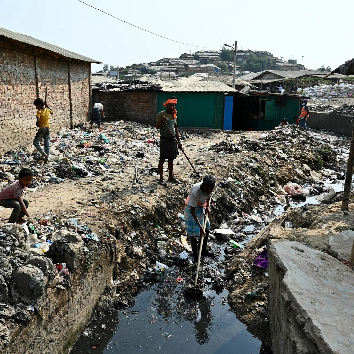 "Save the Children" - Hunderttausende Rohingya in Flüchtlingslagern in Bangladesh von akutem Hunger bedroht