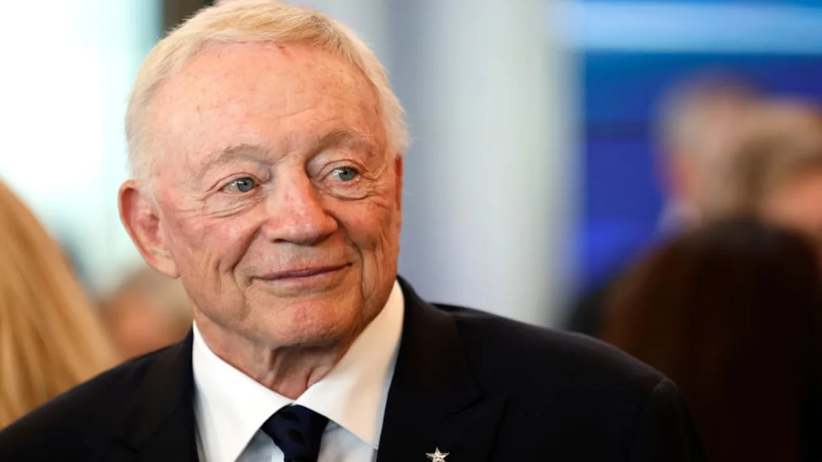 Michael Irvin Reveals Why Dallas Cowboys Players Should Think Twice Before Criticizing Jerry Jones