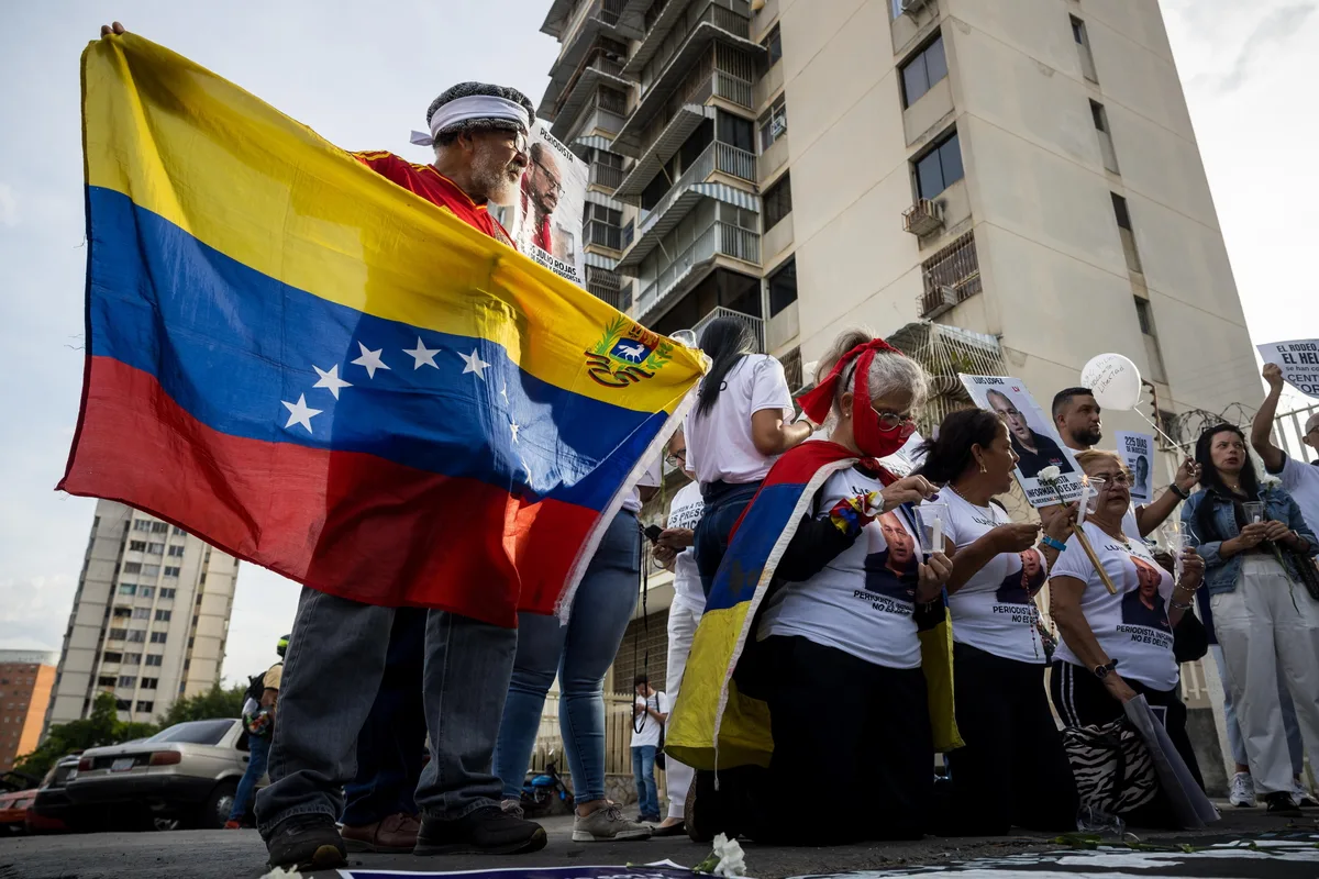 EUA vão controlar 65 mil milhões de barris de petróleo venezuelano, mas não é só isso