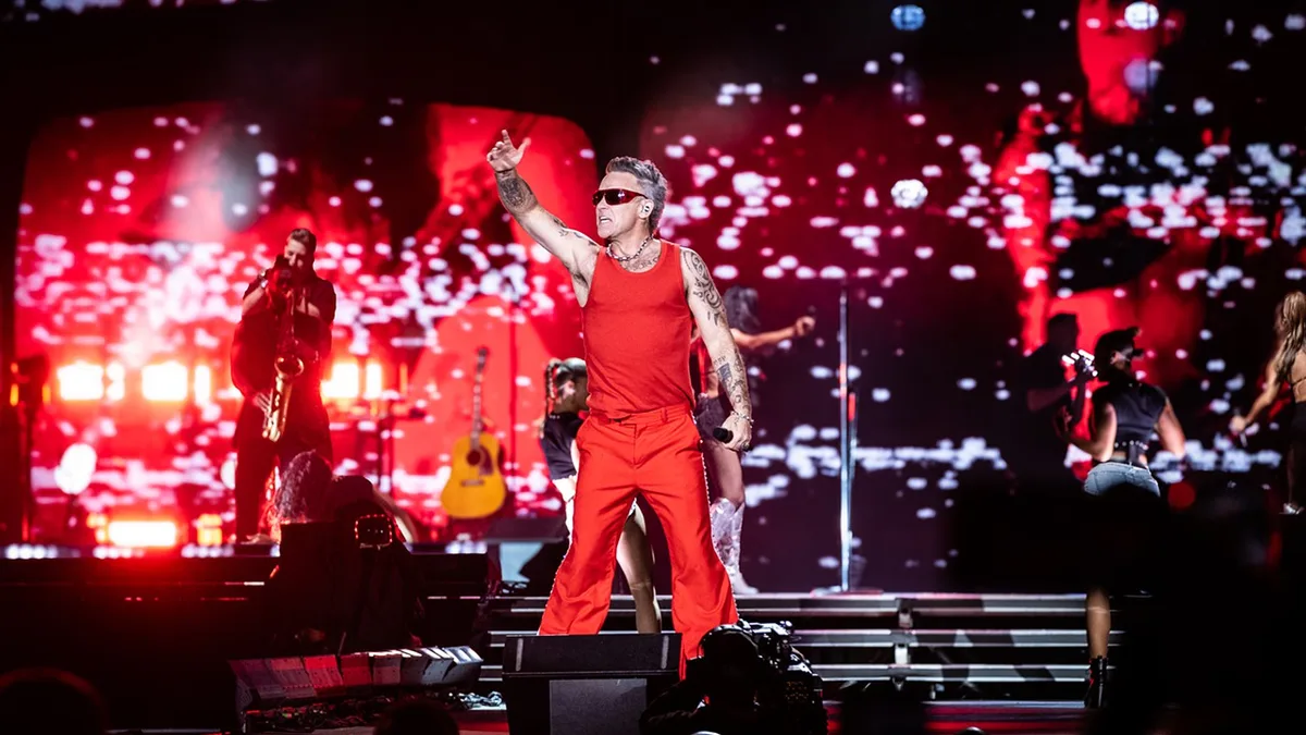 Robbie Williams homenageia Dolly Parton no MEO Kalorama: “Era adorada por toda a gente”