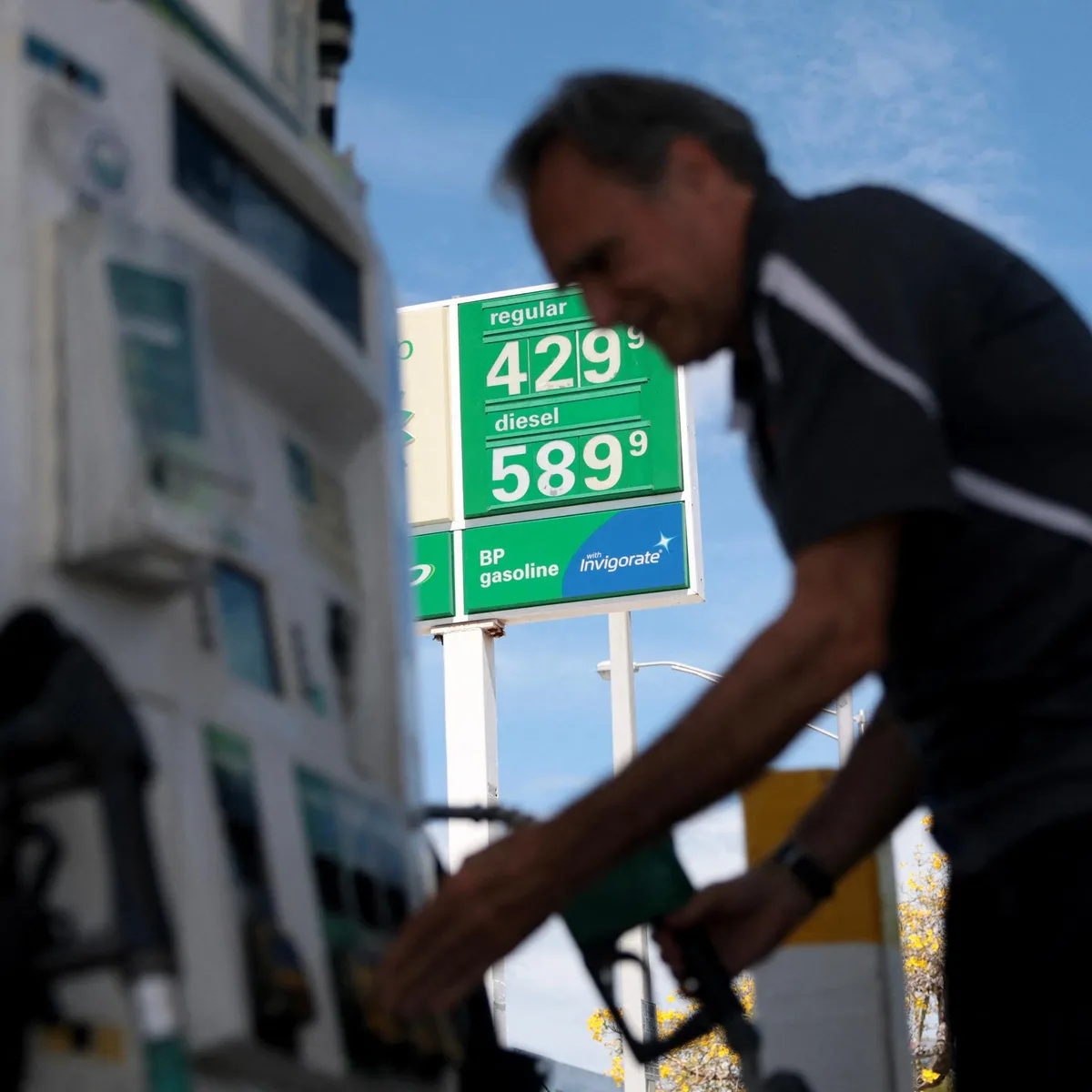 Folge des Iran-Kriegs - US-Diesel kostet erstmals sechs Dollar pro Gallone