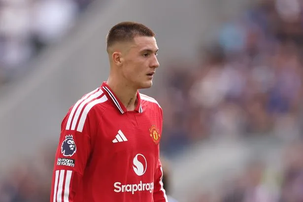 Benjamin Sesko makes statement after Man United injury as striker apologises to fans