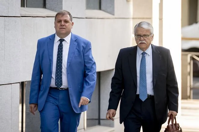 La Audiencia Provincial ordena investigar a Leire Díez y al exjefe de gabinete de Sánchez por presuntas contrataciones irregulares en Correos