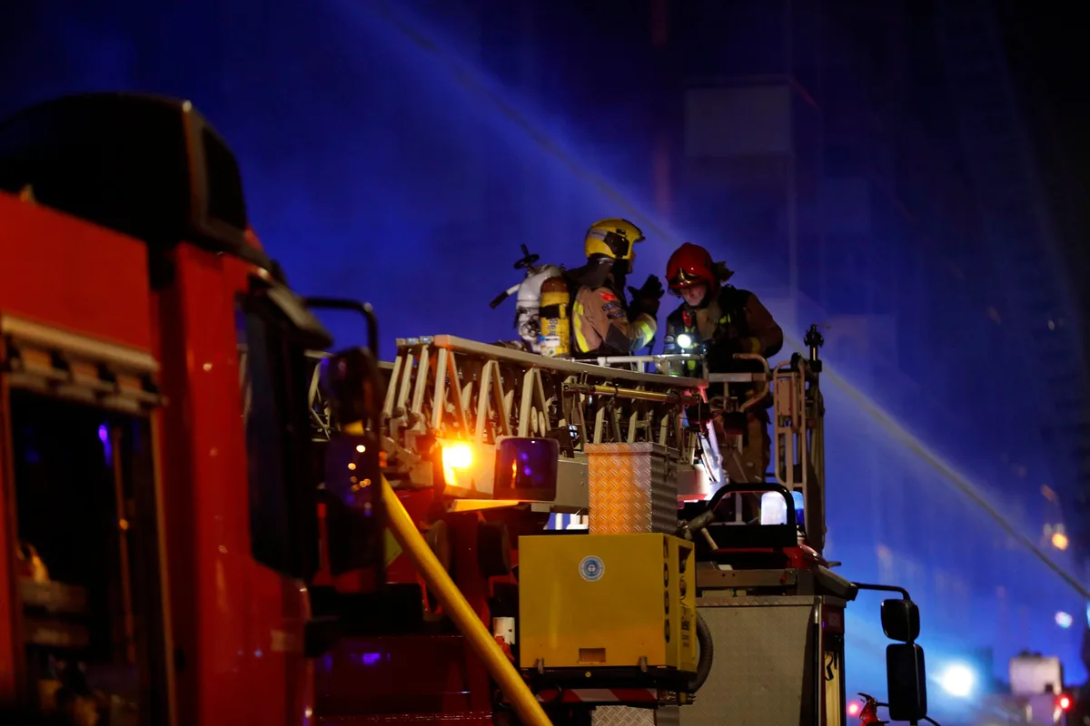 Un incendio en una residencia en L’Ametlla del Vallès (Barcelona) deja un muerto y 13 heridos