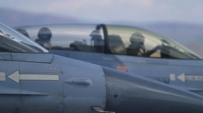 Зеленский сообщил, что Финляндия поставит Украине вооружения для F-16