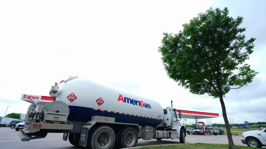 Trump administration allows truck drivers hauling gas, diesel to work longer hours
