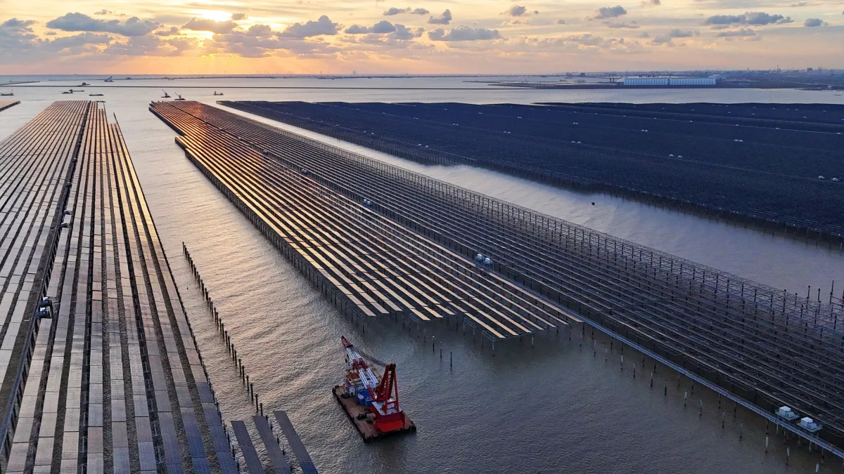 Neue Exportregeln: China will das Ausland von neuer KI- und Solartechnik abschneiden