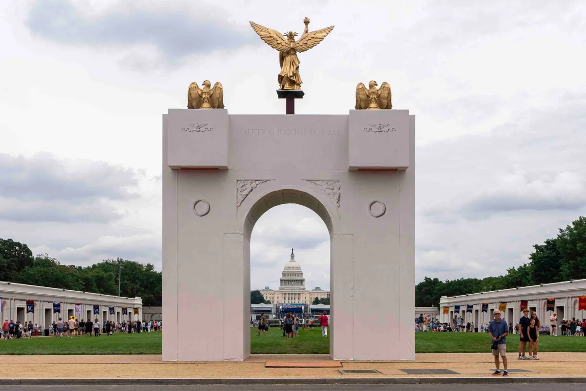 Trump says he will convert his planned arch to a ‘top grade military complex’ that can host drones, snipers and ammunition