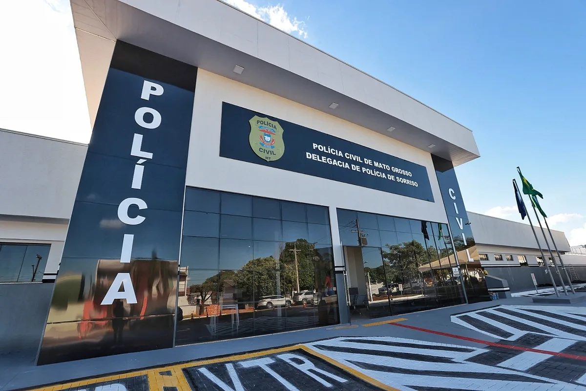Mãe vai registrar perda de documento e filho acaba preso em MT