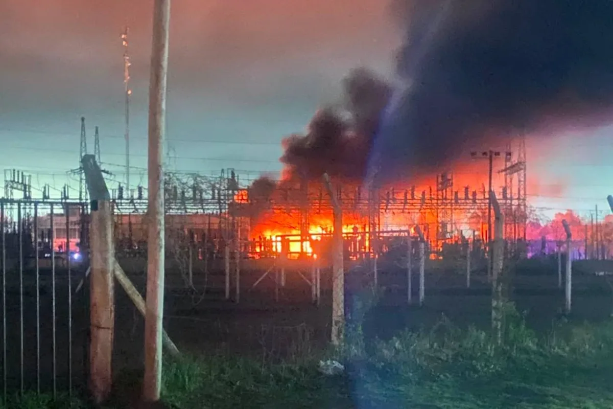 Masivo apagón de luz en La Plata, Tolosa y Gonnet por un incendio en una estación transformadora de energía