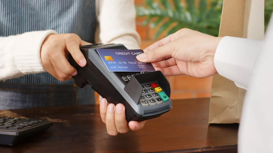 Digitales Trinkgeld: Verbraucherschützer kritisieren "Designtricks" an Terminals