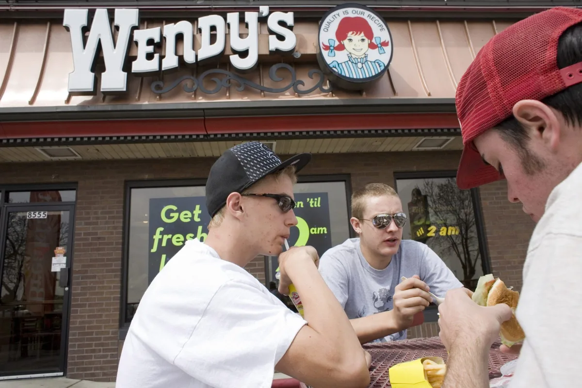 Nelson Peltz might take Wendy’s private following six straight quarterly sales declines as customers flee its poor franchise models and bad marketing