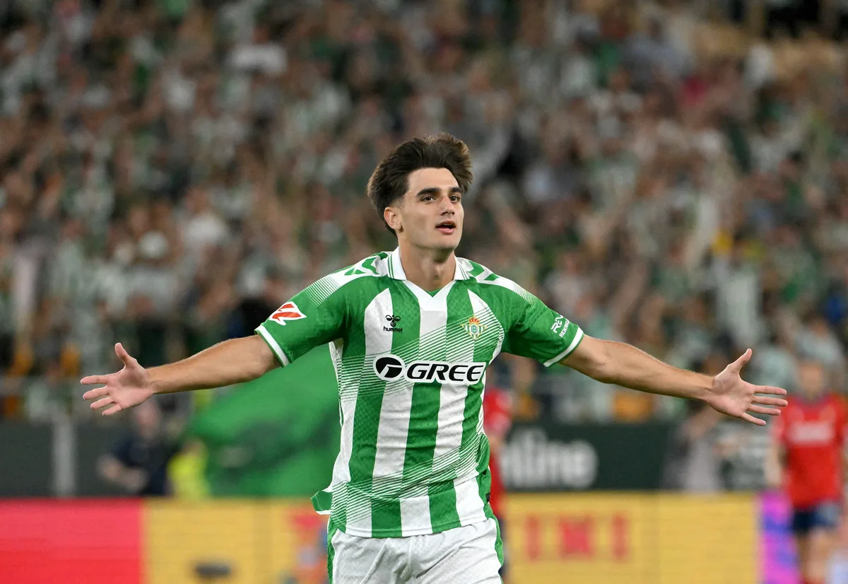 Morante debuta por todo lo alto
