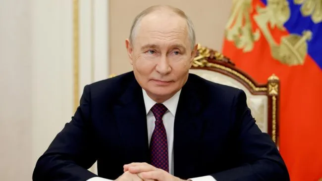 Путин примет участие в саммите СНГ в Туркмении