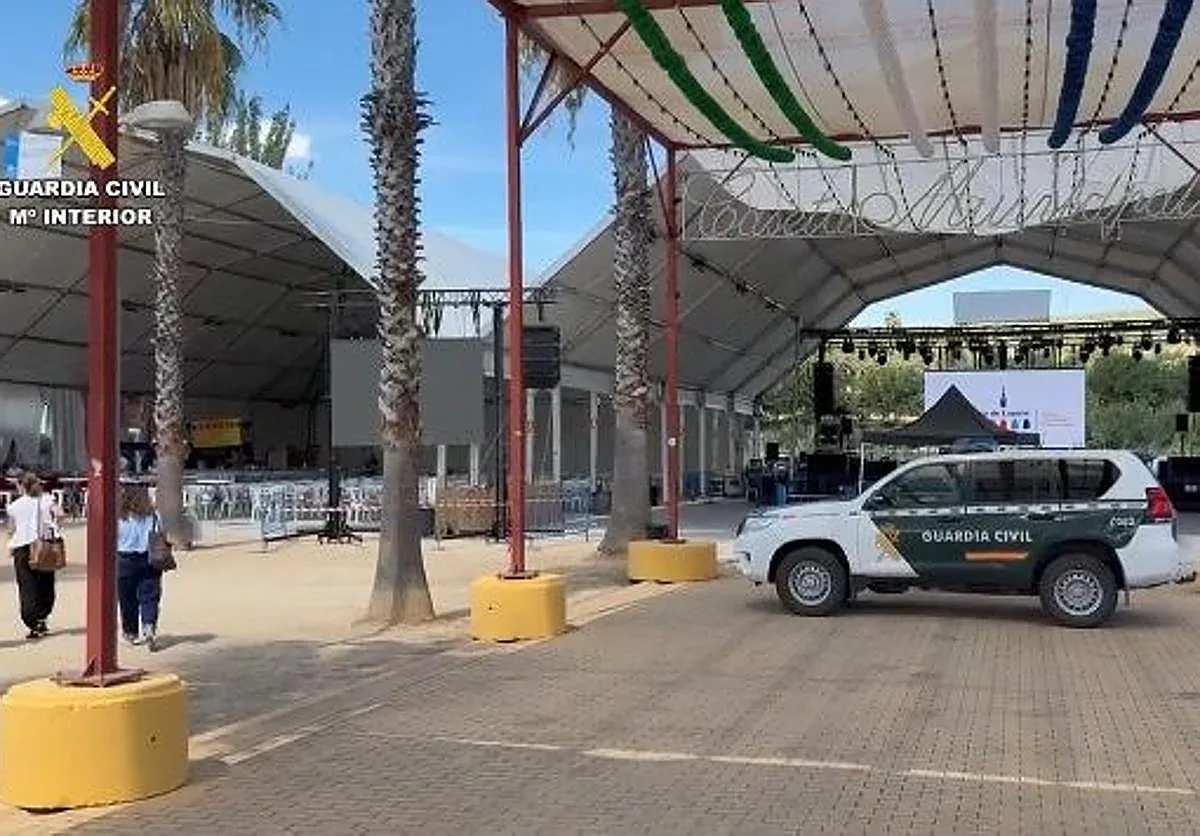 La Guardia Civil interviene 10 kilos de carne no apta para el consumo y turrones caducados en la Feria de Lucena