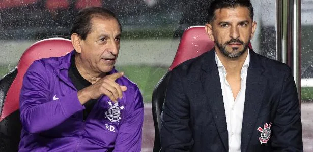 Corinthians cogita apenas Emiliano, que só vem com Ramón