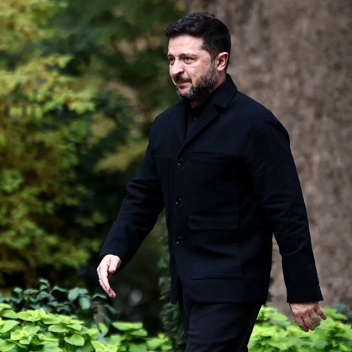 Zelensky Says Ukraine Will Resume Russian Refinery Strikes, Defying Trump
