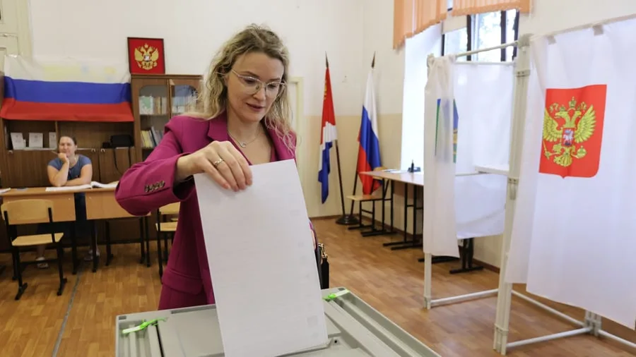 Wahlen in Russland: Putins Kriegswahl – Russland bestimmt neues Parlament