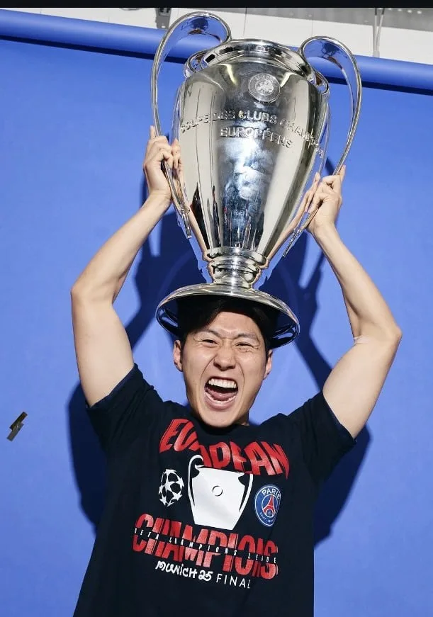 [오피셜]'자랑스럽다, 한국인 4명 UCL 본선 출전' 챔피언스리그 출전 36팀 확정→28일 대진 추첨으로 대회 시작..'이강인-김민재-황인범-이한범 유럽 클럽 정상에 도전'