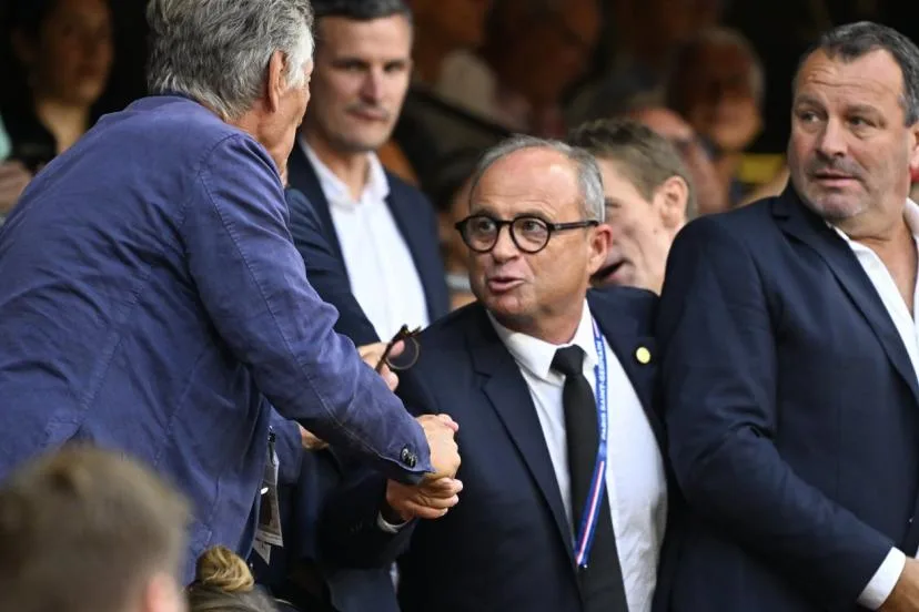 Après le micmac sur l'inversion de la rencontre, la paix en tribunes entre les dirigeants de Rennes et du PSG... en attendant le retour