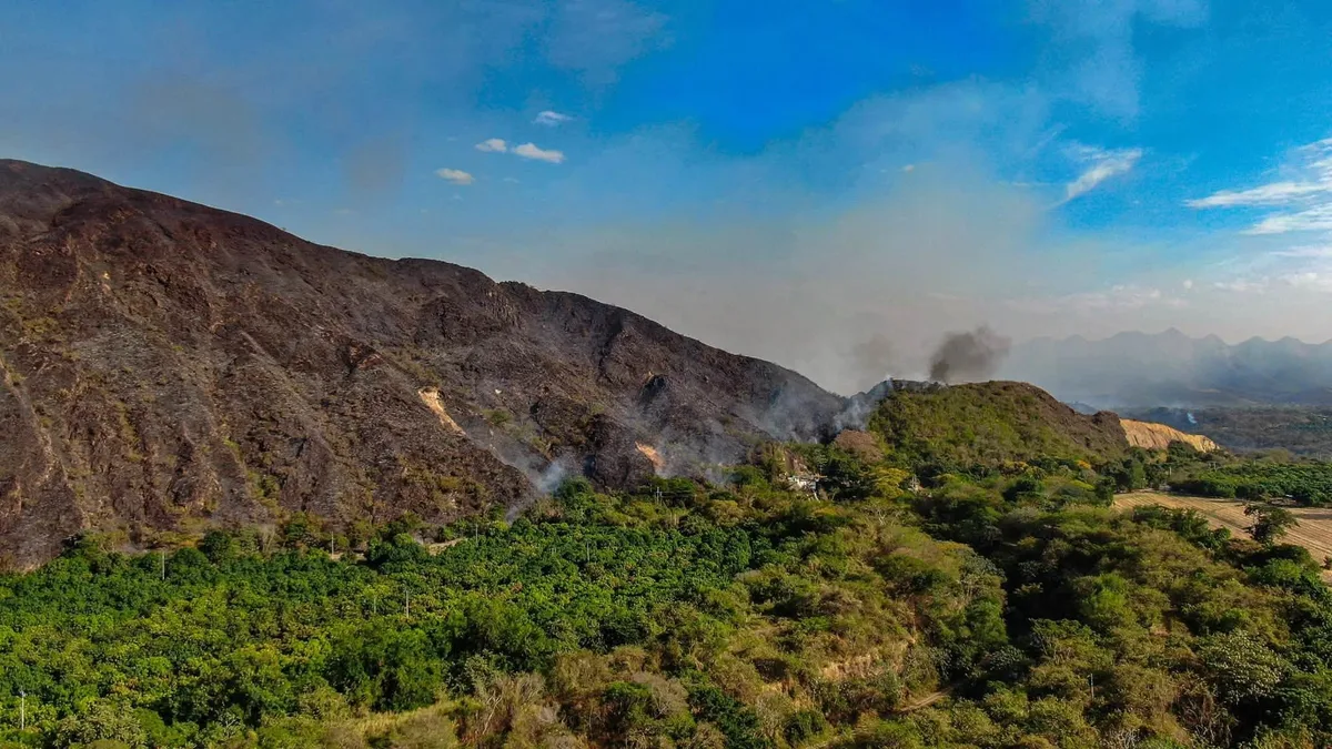 Gobernación de Tolima militarizará zonas de incendios por indicios de intervención humana en las conflagraciones: “La Primera Línea ha hecho presencia”