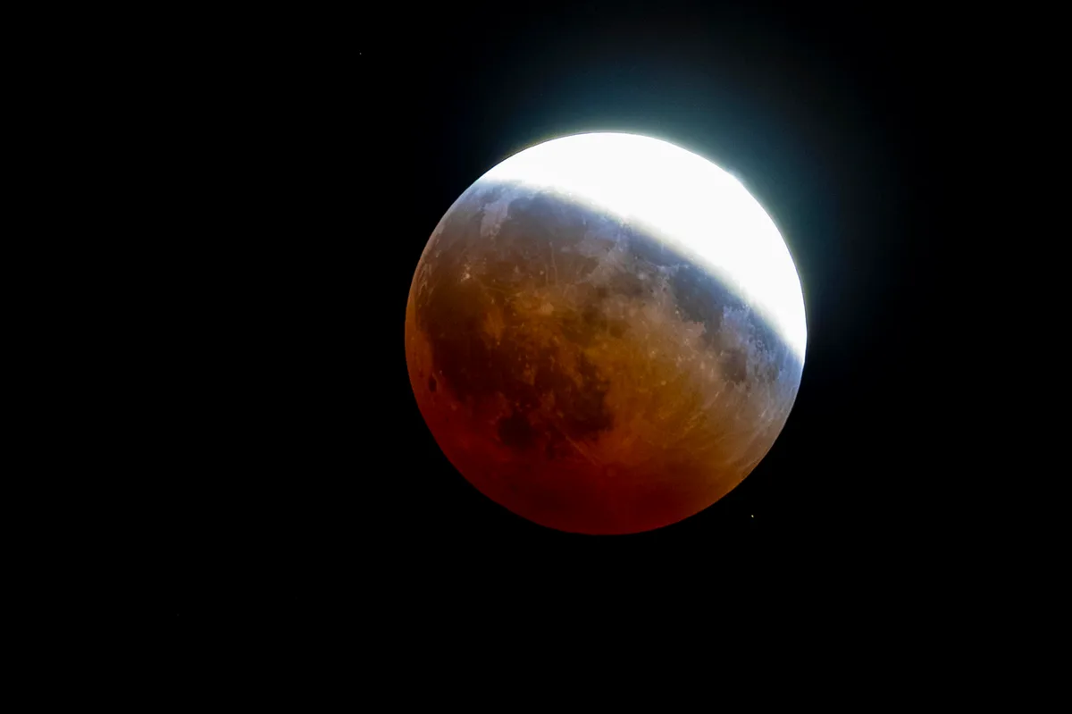 VIDEO: así se vio el eclipse lunar desde Venezuela, último espectáculo astronómico del año