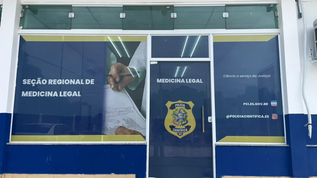 Jovem é preso suspeito de matar companheira na frente dos filhos em Piúma