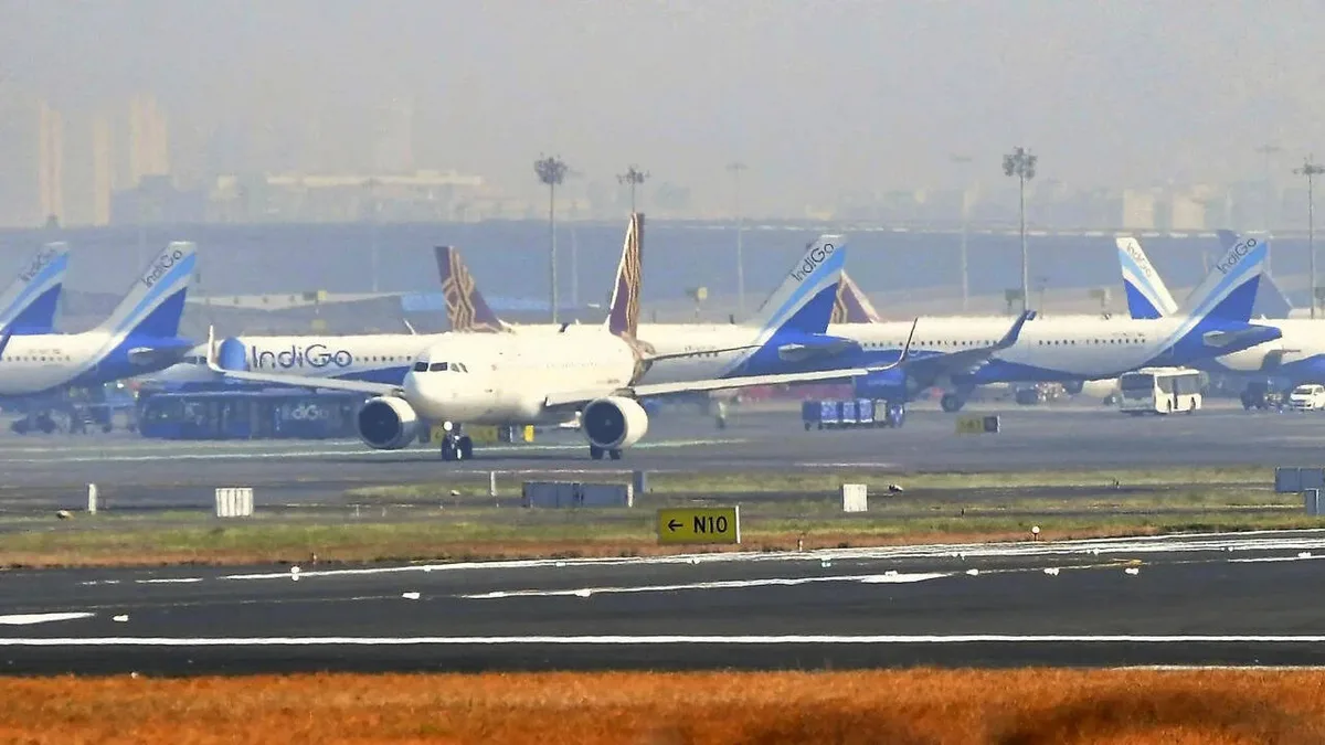 Flyers asked to give handwriting samples after threat note causes Air India Express international flight to divert